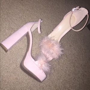 Pink Fashion Nova Heels Fluffy Fuzzy Toes Size 5.5